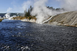 USA Yellowstone<br>NIKON D4, 44 mm, 100 ISO,  1/160 sec,  f : 10 
